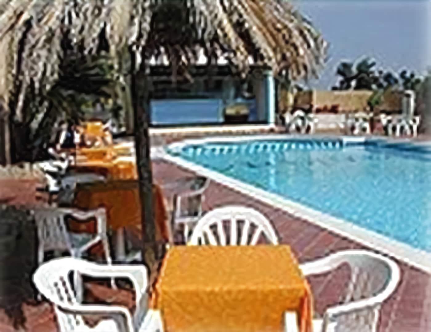 Hotel L'Ulivo Girasole Exteriör bild
