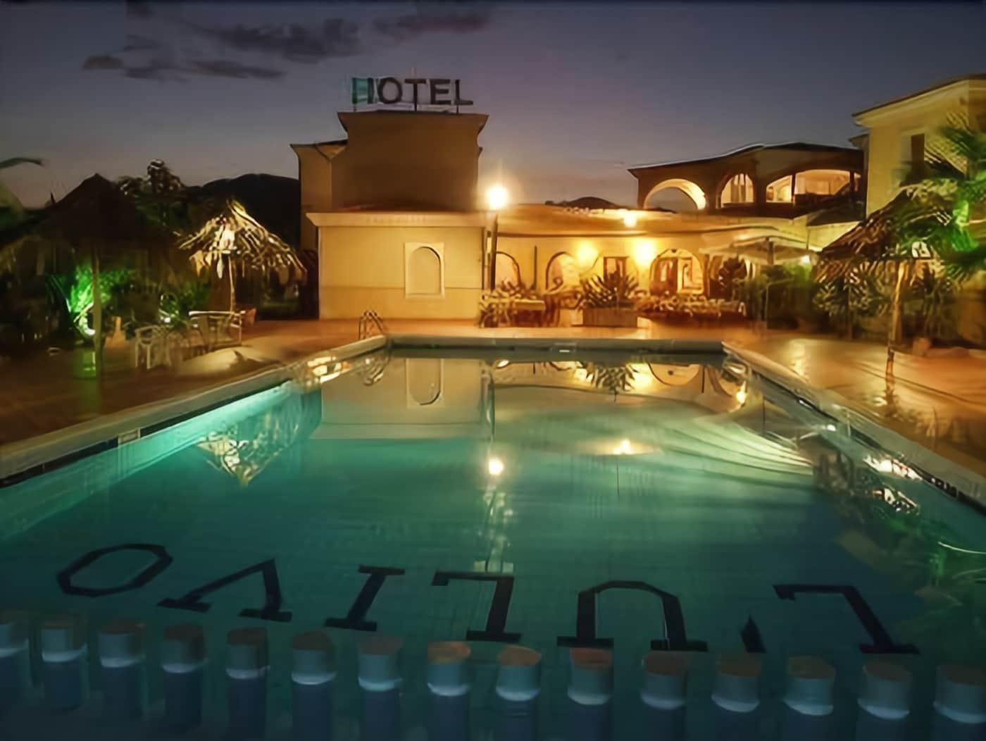 Hotel L'Ulivo Girasole Exteriör bild